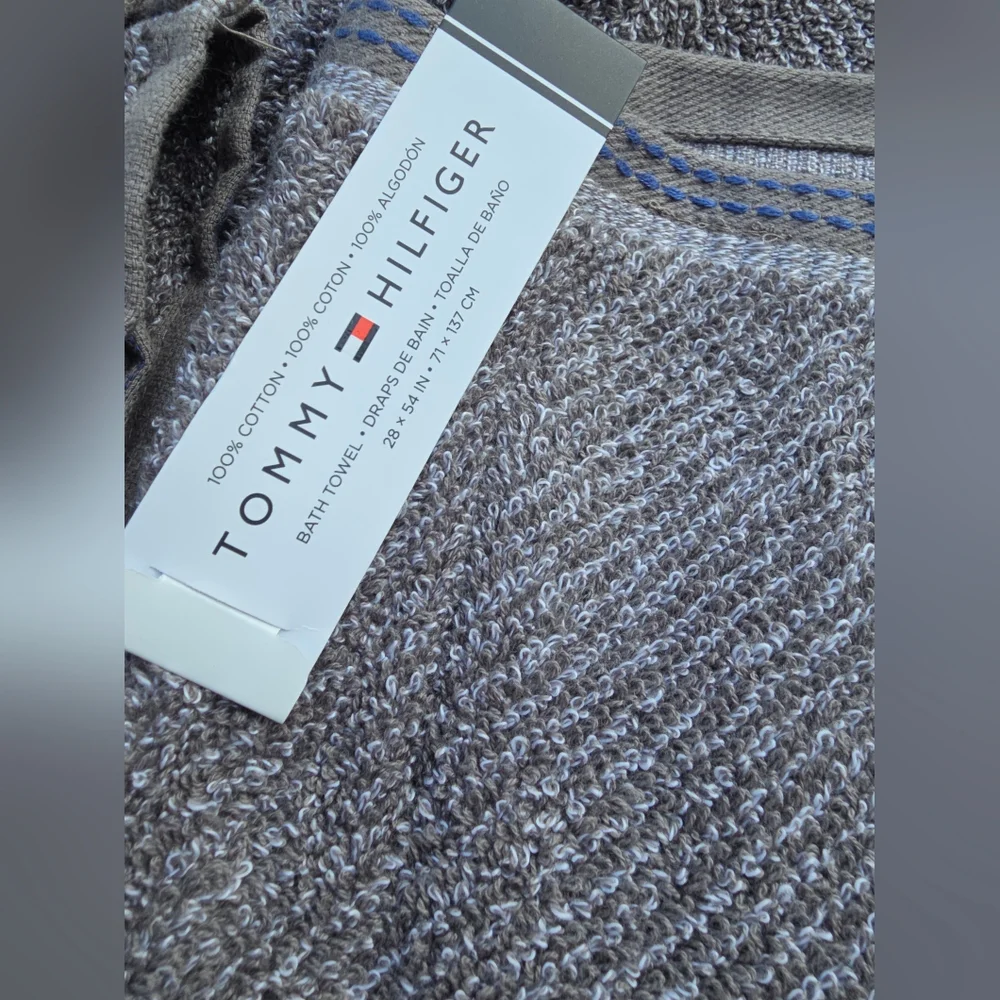 Vintage Tommy Hilfiger Bath Towel Gray White Blue